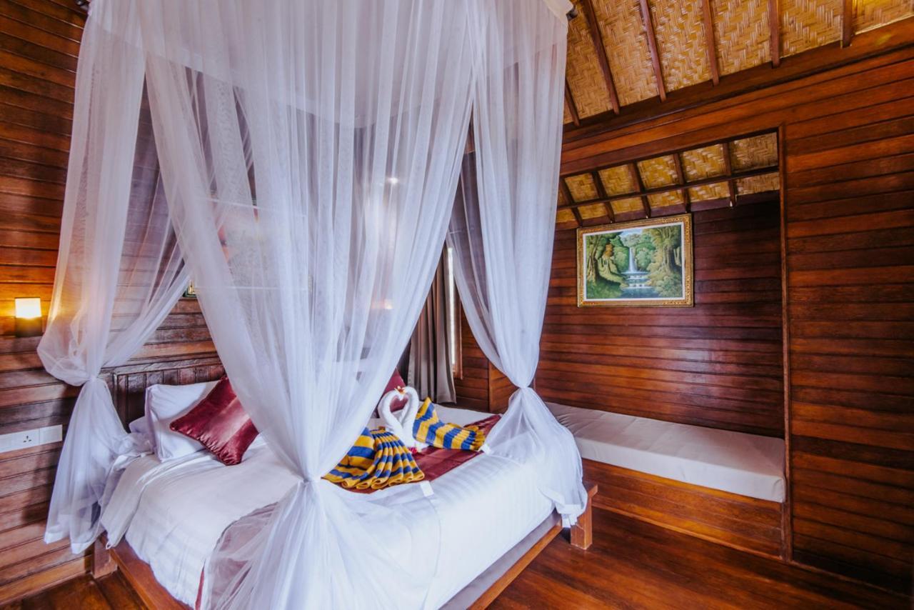 מלון Sunday Huts Lembongan מראה חיצוני תמונה
